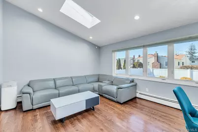 2505 Walters Court, Bellmore, NY 11710 - Photo 14