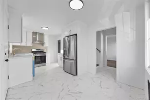 119 E Pennywood Ave, Roosevelt, NY 11575 - Photo 6