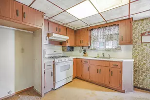 45 Orchard St, Marlboro, NY 12542 - Photo 10