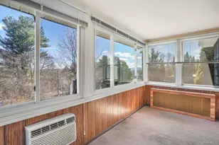 45 Orchard St, Marlboro, NY 12542 - Photo 14