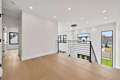 48 Martin Lane, Westbury, NY 11590 - Photo 14