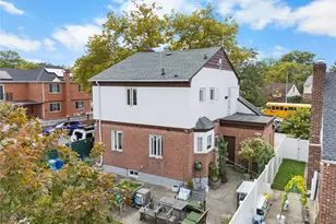 26-23 Utopia Pkwy, Flushing, NY 11358 - Photo 20