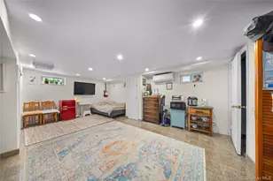 26-23 Utopia Pkwy, Flushing, NY 11358 - Photo 16