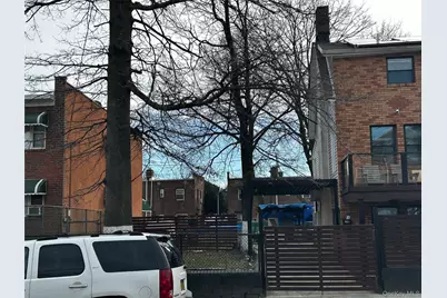 1232A 224th Street E, Bronx, NY 10466 - Photo 10