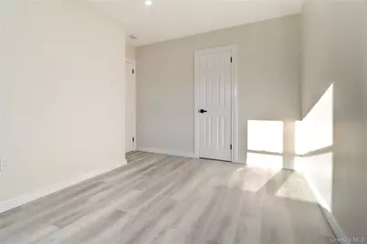 6110 84th Street, Middle Village, NY 11379 - Photo 22