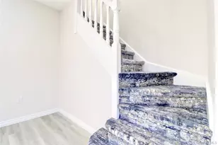 61-10 84th St, Middle Village, NY 11379 - Photo 16