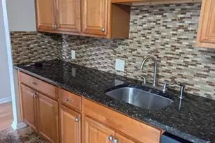 40-171 W 4th St, Patchogue, NY 11772 - Photo 4