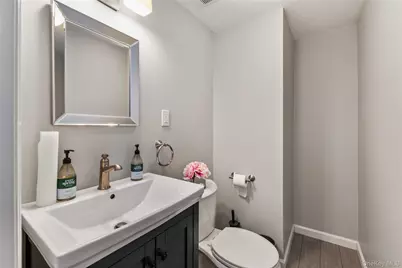 15496 Riverside Drive, Whitestone, NY 11357 - Photo 24