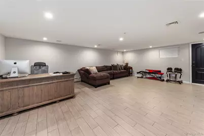15496 Riverside Drive, Whitestone, NY 11357 - Photo 22