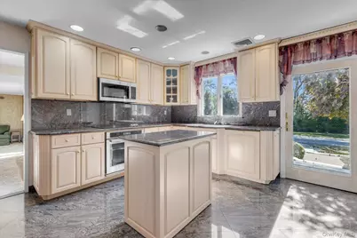 14 Yeoman Drive, East Northport, NY 11731 - Photo 2