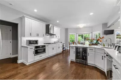 91 Bennetts Road, East Setauket, NY 11733 - Photo 8