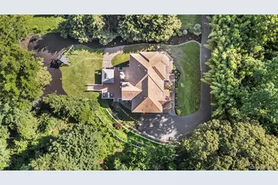 91 Bennetts Road, East Setauket, NY 11733 - Photo 2