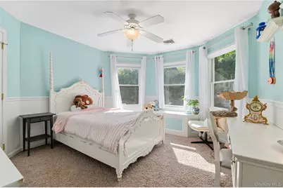 91 Bennetts Road, East Setauket, NY 11733 - Photo 18