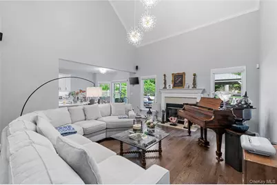 91 Bennetts Road, East Setauket, NY 11733 - Photo 4