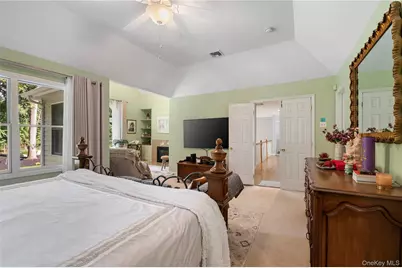 91 Bennetts Road, East Setauket, NY 11733 - Photo 16