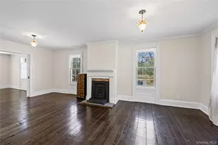 8 Terrell Ln, Stony Brook, NY 11790 - Photo 10