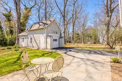 8 Terrell Lane, Stony Brook, NY 11790 - Photo 4