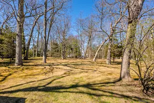 8 Terrell Ln, Stony Brook, NY 11790 - Photo 8