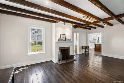 8 Terrell Lane, Stony Brook, NY 11790 - Photo 16