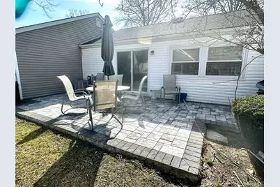 42 Freemont Lane, Coram, NY 11727 - Photo 12