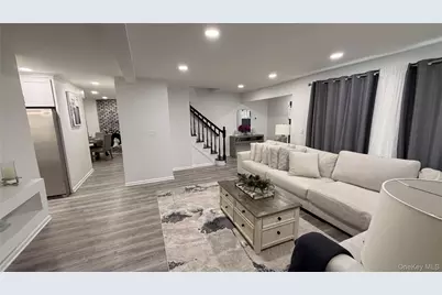 13 Fairview Drive, Shirley, NY 11967 - Photo 6