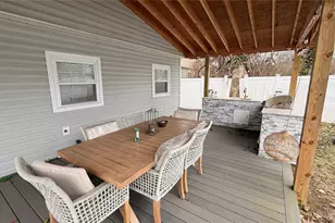 13 Fairview Dr, Shirley, NY 11967 - Photo 20