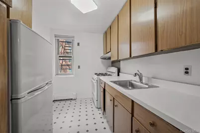 119 E Hartsdale Avenue #4F, Hartsdale, NY 10530 - Photo 8