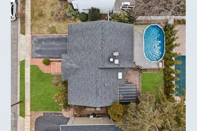 2812 Covered Bridge Road, Merrick, NY 11566 - Photo 34