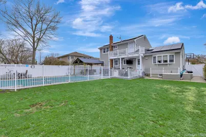 3654 Locust Avenue, Seaford, NY 11783 - Photo 28