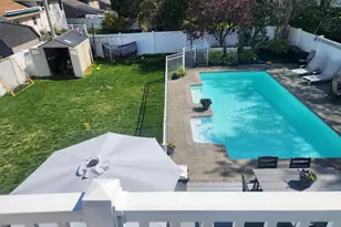 3654 Locust Ave, Seaford, NY 11783 - Photo 40