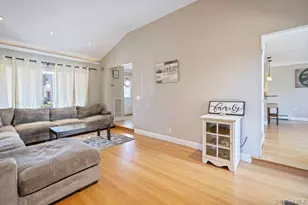 7 Washington Ave, Miller Place, NY 11764 - Photo 12