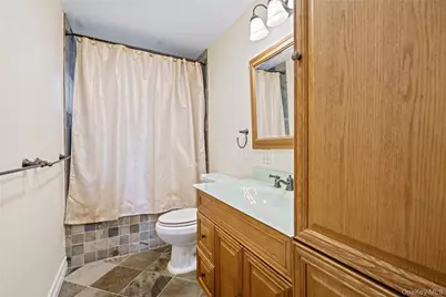 7 Washington Avenue, Miller Place, NY 11764 - Photo 18