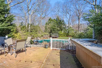 7 Washington Avenue, Miller Place, NY 11764 - Photo 22