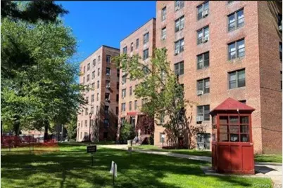 150-20 71st Avenue #2F, Kew Gardens, NY 11367 - Photo 1