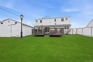 22 Randal Dr, Bethpage, NY 11714 - Photo 26