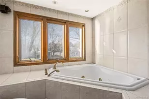 4 Vale Ct, Mount Sinai, NY 11766 - Photo 26