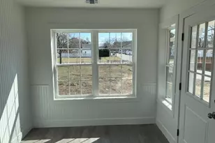 159 Alexander Ave, Holbrook, NY 11741 - Photo 2