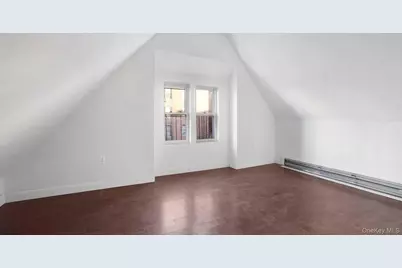 1823 Anthony Avenue, Bronx, NY 10457 - Photo 14