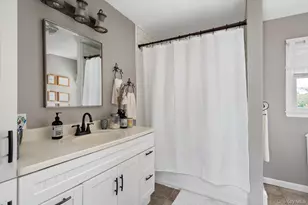 3585 Amherst Dr, Wantagh, NY 11793 - Photo 20