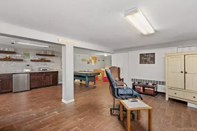 3585 Amherst Drive, Wantagh, NY 11793 - Photo 24