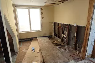 99-60 164th Rd, Howard Beach, NY 11414 - Photo 12