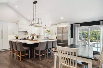 1 Valley Avenue, Smithtown, NY 11787 - Photo 10