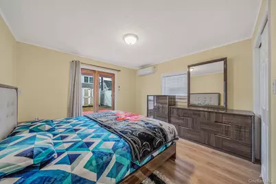 8 Bent Lane, Levittown, NY 11756 - Photo 10