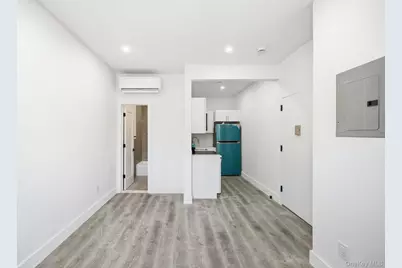 2152 Muliner Avenue, Bronx, NY 10462 - Photo 10