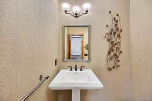 150 Copeces Ln, East Hampton, NY 11937 - Photo 44