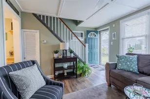 5 Wall St, East Islip, NY 11730 - Photo 4