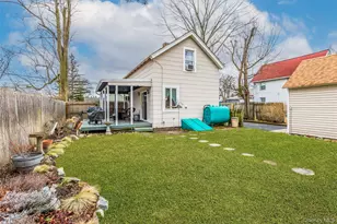 5 Wall St, East Islip, NY 11730 - Photo 16