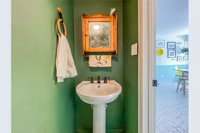 95 Whalers Cove, Babylon, NY 11702 - Photo 28