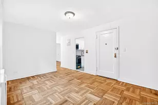 2244 Bronx Pk E, Bronx, NY 10467 - Photo 4