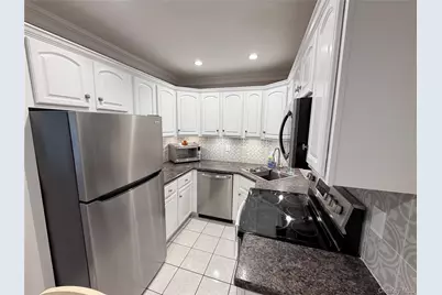 190 Millard Avenue #190, West Babylon, NY 11704 - Photo 8